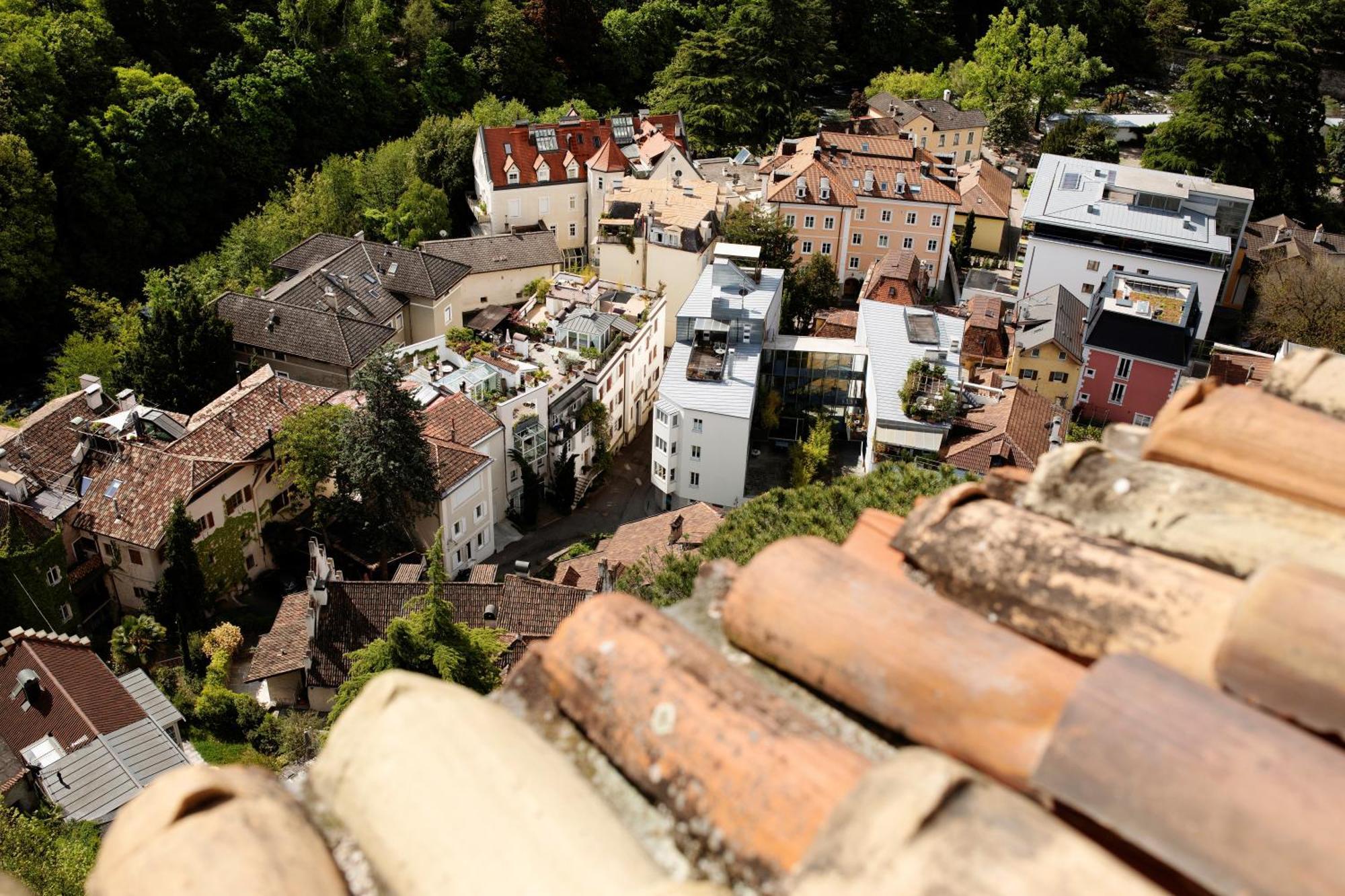 5-Zimmer-Appartement In Historischer Privatvilla, Meran Zentrum, Kostenloser Parkplatz Dış mekan fotoğraf